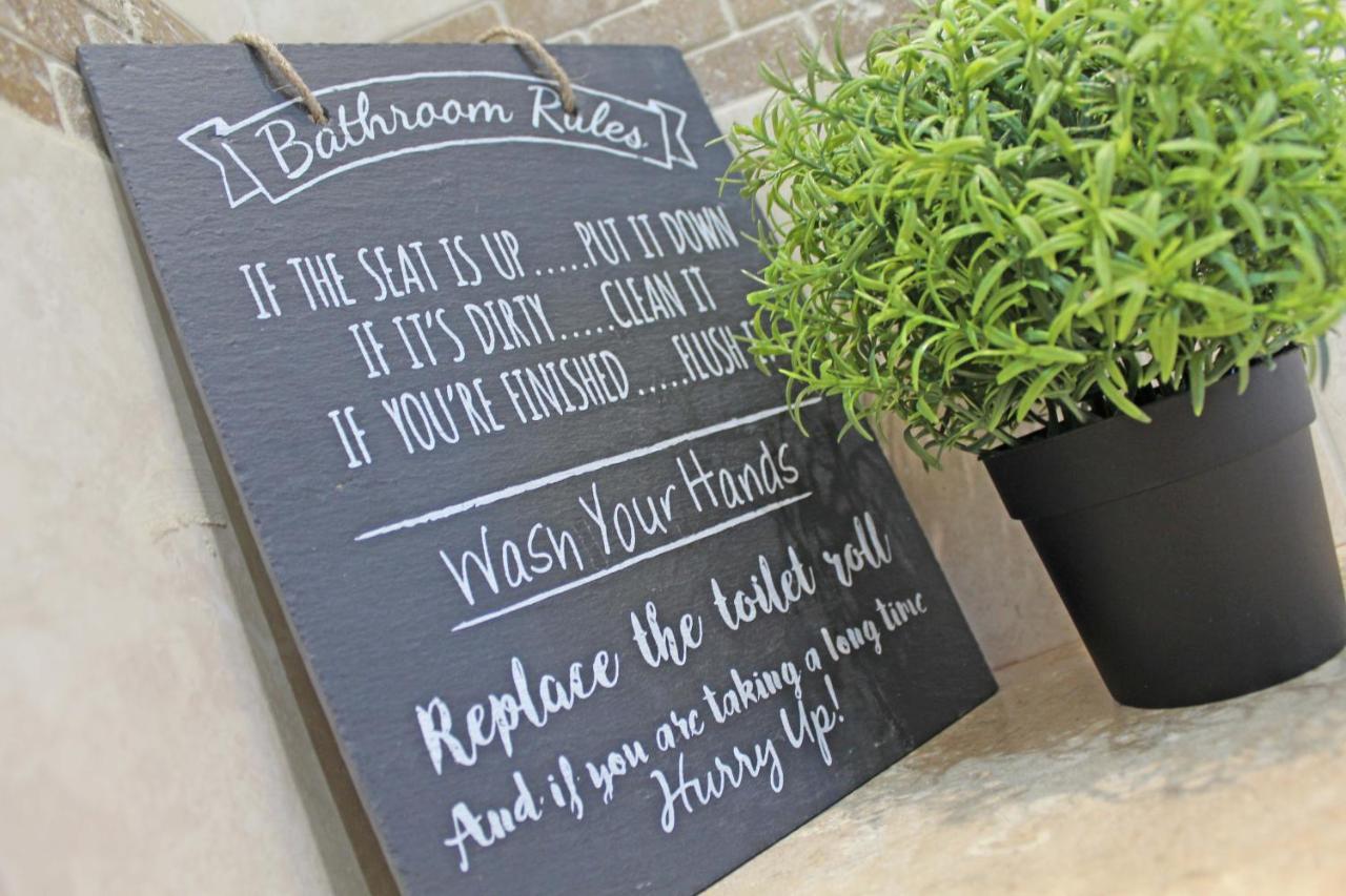 The Barwoods - Modern Spacious Home In Chester - Parking Ngoại thất bức ảnh