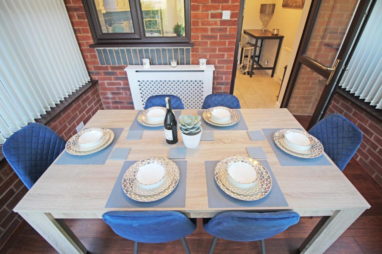 The Barwoods - Modern Spacious Home In Chester - Parking Ngoại thất bức ảnh
